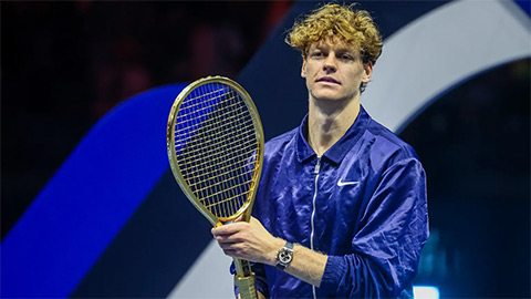 Jannik Sinner yêu siêu mẫu đẹp như hoa hậu