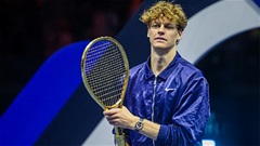 Jannik Sinner yêu siêu mẫu đẹp như hoa hậu
