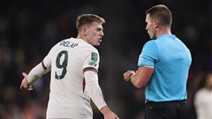 Màn tái xuất 'đi vào lòng đất' của Liam Delap