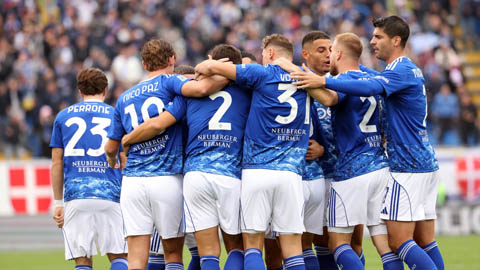 Como của HLV Cesc Fabregas thăng hoa đến khó tin