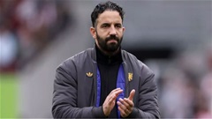 Một năm ở MU dài bằng một đời của Amorim