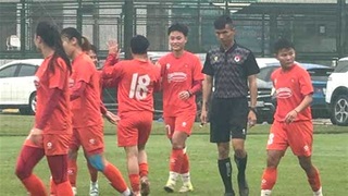 Sao nữ sút phạt đẳng cấp thế giới, tuyển Việt Nam thắng 3-2 trước TP. HCM với nhiều cầu ngoại binh