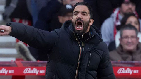 Ruben Amorim vẫn đang 'thích chơi dao' tại MU