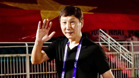 HLV Kim Sang Sik nói thẳng thói quen xấu của cầu thủ Việt Nam