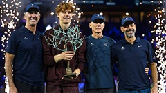 Jannik Sinner nói gì khi trở lại ngôi vị số 1 thế giới?