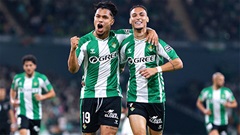 Antony thăng hoa giúp Betis vào top 5, Milan hạ đẹp Roma chiếm hạng 3 Serie A