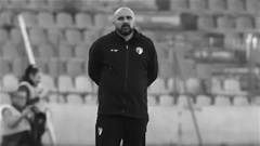 HLV qua đời trong khi đang chỉ đạo trận đấu