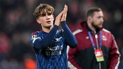 Tài năng có 1-0-2 đi vào lịch sử Champions League cùng Arsenal