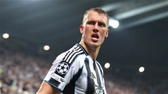 Siêu phẩm bằng đầu gây địa chấn ở Champions League