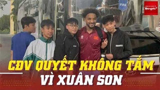 Xuân Son khiến cổ động viên Phú Thọ phát cuồng, có người nguyện không tắm để giữ chữ ký