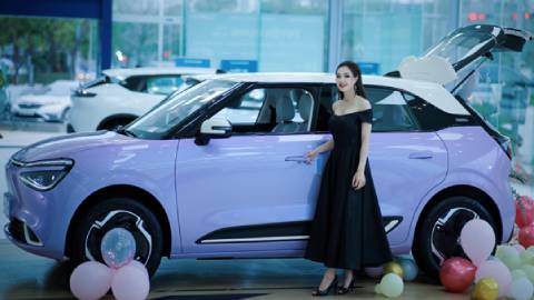Dongfeng Box – hatchback điện B-segment 'chiều lòng phái nữ' với nội thất tinh tế & ADAS thông minh