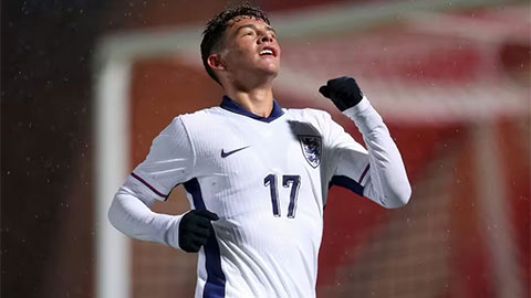 Tài năng trẻ MU, Shea Lacey, toả sáng trong lần đầu ra mắt U20 Anh