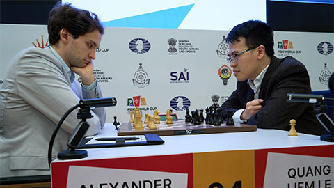 Trực tiếp Lê Quang Liêm đấu tiebreak vòng 5 World Cup Cờ vua 2025