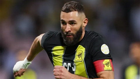 Benzema úp mở khả năng trở lại Real