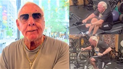 Huyền thoại WWE 76 tuổi vẫn tập gym miệt mài, cánh trẻ phải đỏ mặt