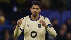 Sao Barca bị chỉ trích dữ dội, CĐV yêu cầu 'rời đội ngay lập tức'