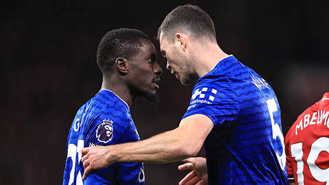 Sao Everton sẽ trả giá đắt sau trận thắng MU