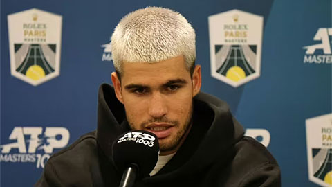 Tại sao Carlos Alcaraz vẫn nhận lời thi đấu biểu diễn dù đang chấn thương?