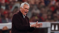 Đội của Jose Mourinho ngược dòng thắng trận ở phút 90+5