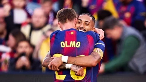 Màn tái xuất ấn tượng của Raphinha