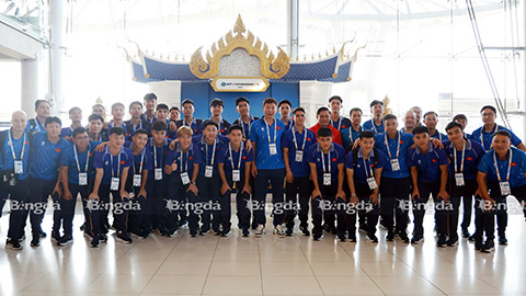 U22 Việt Nam đến Thái Lan, ở chung khách sạn với chủ nhà 