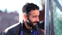 Ruben Amorim tự hào khi MU giỏi tận dụng 'bóng chết' như Arsenal