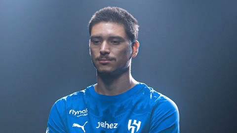 Darwin Nunez vỡ mộng ở Saudi Arabia