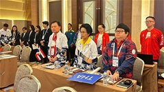 Kịch bản quen thuộc của chủ nhà Thái Lan: Lại xin lỗi rồi tái phạm