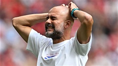 'Nước tiểu' của Pep Guardiola không còn mùi nước hoa nữa!