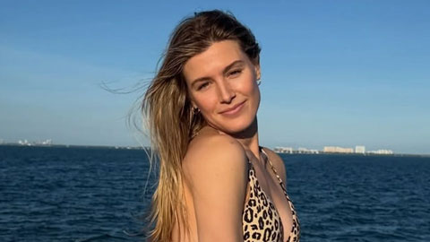 Mỹ nhân Eugenie Bouchard khoe body nóng bỏng
