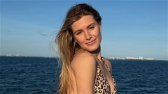 Mỹ nhân Eugenie Bouchard khoe body nóng bỏng