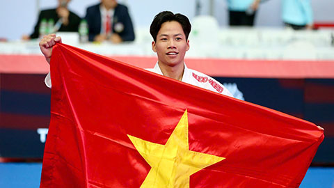 VIDEO Võ sỹ Khuất Hải Nam khiến đối thủ người Thái Lan gục ngã ở chung kết Karate bằng tỷ số áp đảo
