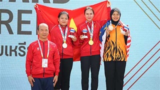 VIDEO Trịnh Thu Vinh xuất sắc giành HCV ở nội dung 10m súng ngắn hơi nữ