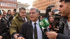 Chủ tịch Barca ra hầu tòa