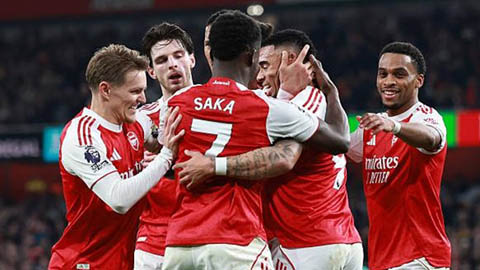 Thấy gì ở trận Arsenal thắng chật vật Wolves: Dấu hỏi Gyokeres