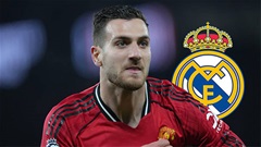 Tin giờ chót 15/12: Hậu vệ MU được Real theo sát