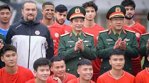 Đại tướng Phan Văn Giang mong muốn Thể Công Viettel tiếp tục ở vị thế hàng đầu của bóng đá Việt Nam