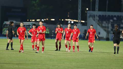 ĐT nữ Việt Nam không thua Philippines mà chỉ thua trọng tài: Mất HCV SEA Games 33 đầy cay đắng