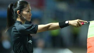 VIDEO: Cận cảnh trọng tài người Lào không công nhận  bàn thắng hợp lệ của Việt Nam