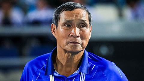 VIDEO HLV Mai Đức Chung gay gắt phát biểu về công tác trọng tài tại SEA Games 33