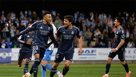 Kỷ lục 'điên rồ' của Mbappe và quyết định liều lĩnh cứu Xabi Alonso