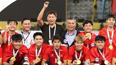 HLV Kim Sang Sik không được Thái Lan trao HCV SEA Games