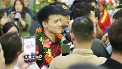 U22 Việt Nam về nước, 3 nhà vô địch lập tức đi đá giải