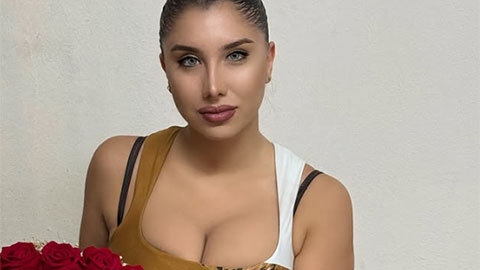 Nữ trọng tài lộ clip sex khiến fan sững sờ