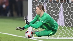 Người hùng của PSG, Safonov bị gãy tay sau màn luân lưu lịch sử