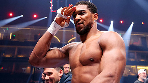 Điên rồ khoản thuế sau trận Anthony Joshua đấm vỡ hàm Jake Paul