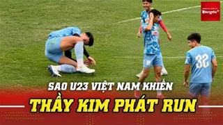 Lý Đức khiến HLV Kim Sang Sik phải lo ngay ngáy sau pha va chạm với đồng đội ở U23 Việt Nam