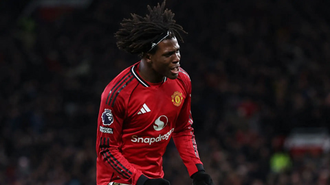 Patrick Dorgu có bàn thắng đầu tiên cho MU, fan phấn khích so với Zidane và Bale