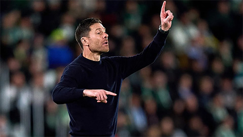 So sánh 6 tháng đầu của Alonso với các tiền nhiệm: Áp lực lớn hơn những con số