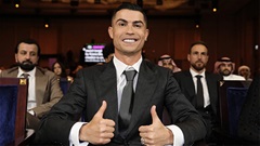 Ronaldo trở lại châu Âu chơi bóng?